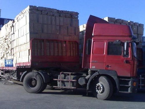 東莞市石排駿龍貨運代理服務(wù)部 專業(yè)國內(nèi)貨物運輸代理服務(wù)動態(tài)